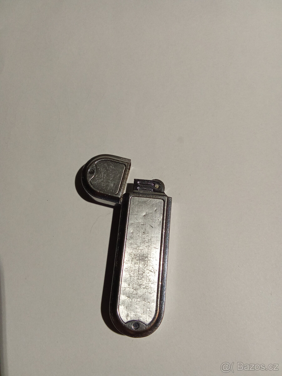 Zapalovac plus pouzdro - 7