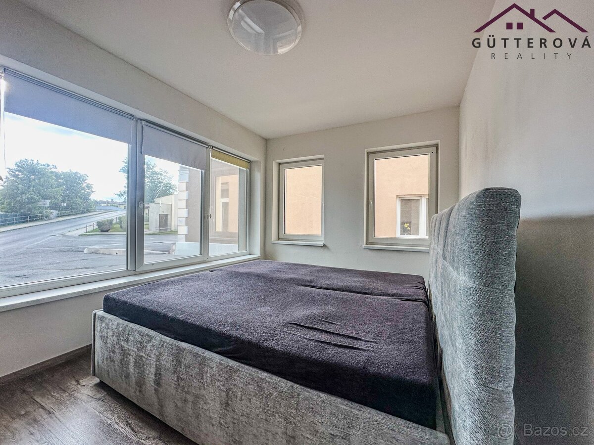 Pronájem bytu 2+kk 64 m², Holýšov, ev.č. yIGB073 - 7