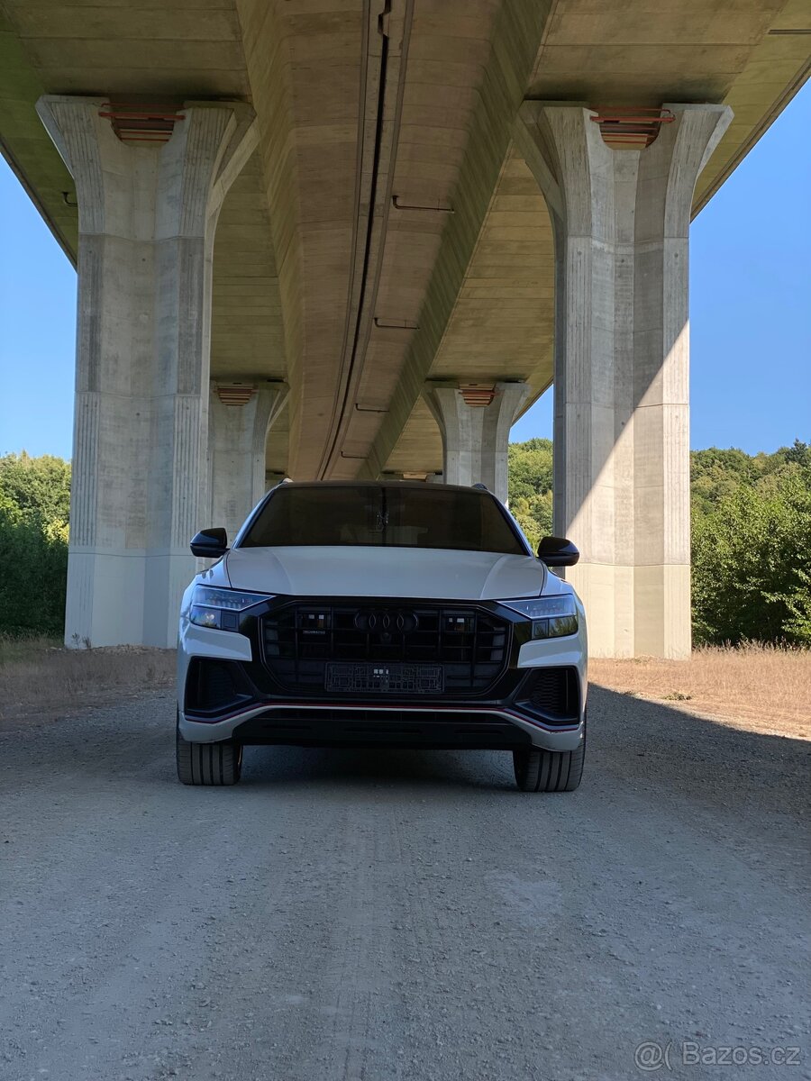 Audi Q8 - 7