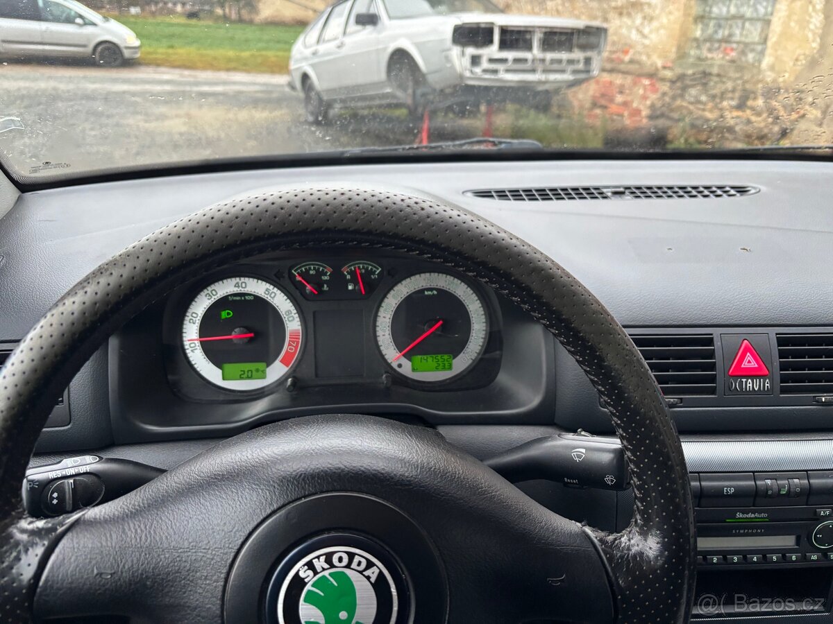 Škoda Octavia RS 1.8T - 7