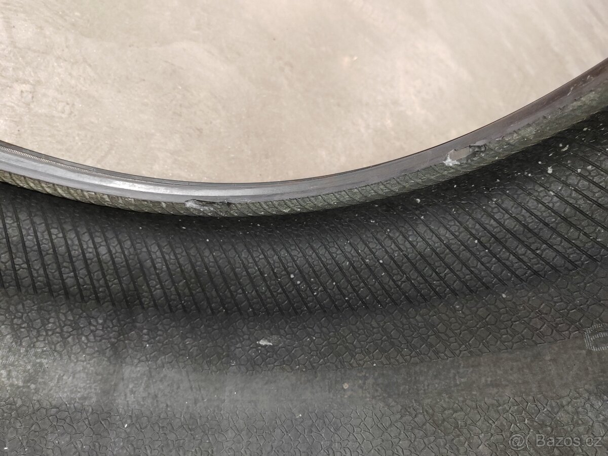 Nová zimní pneumatika Continental 275/45 R20 SSR - 7