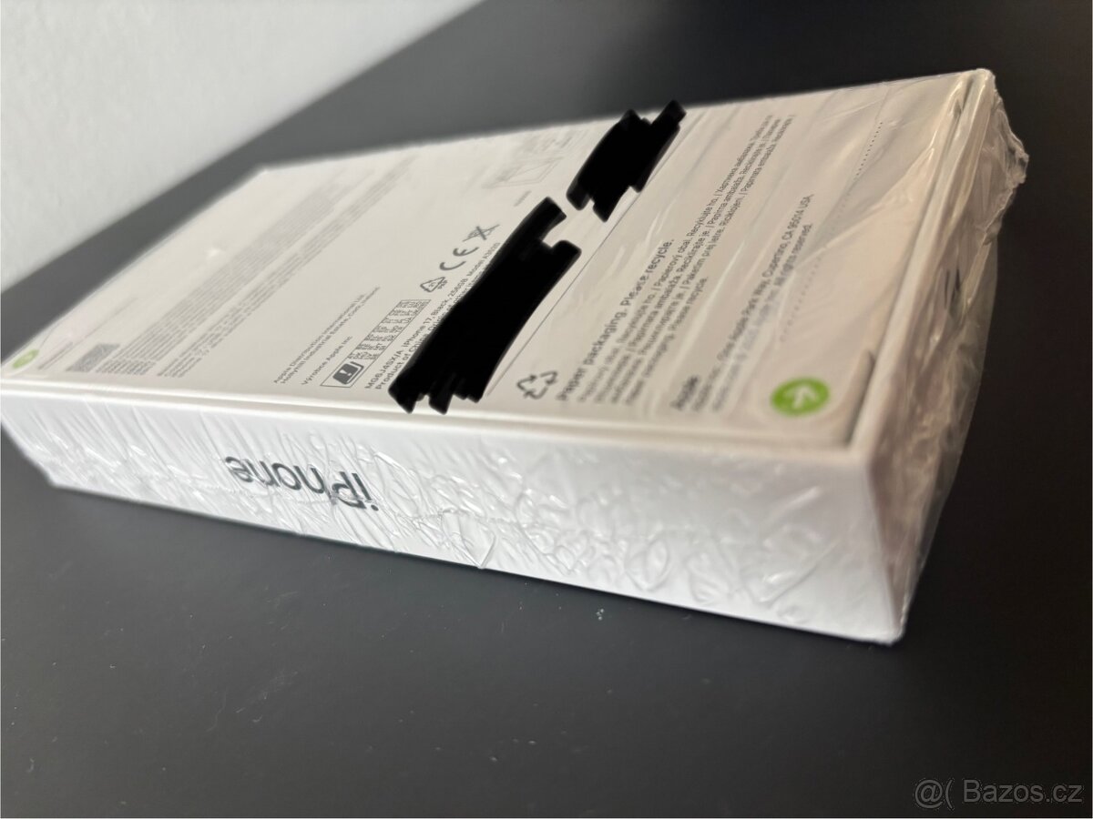 Nový, nerozbalený iPhone 17 - 7