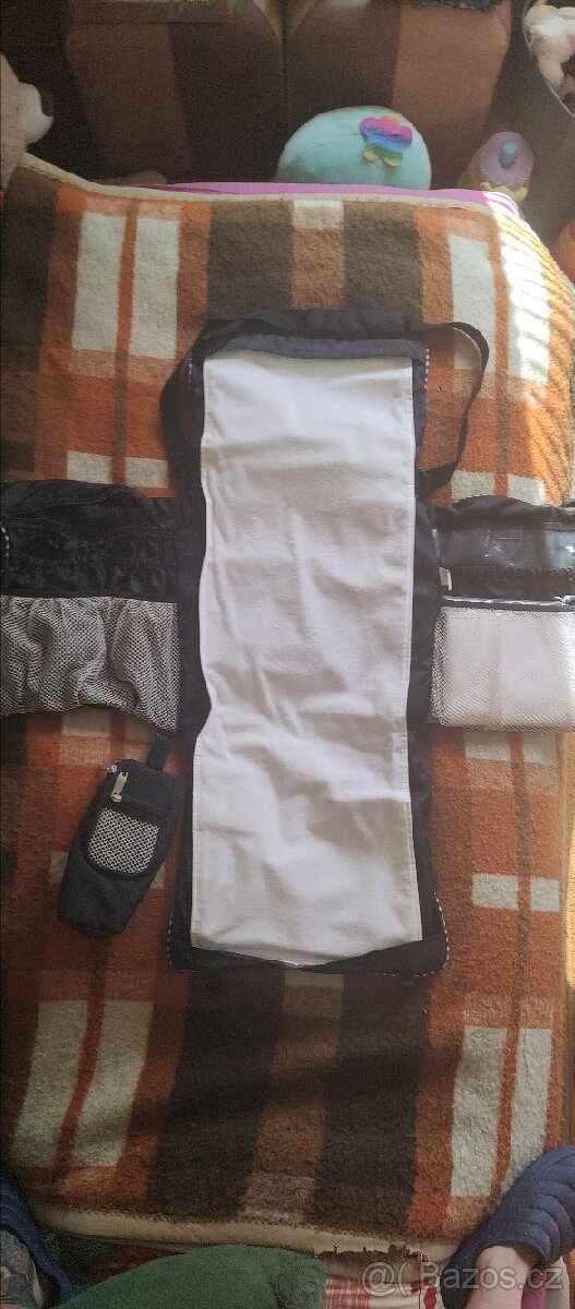Cestovní přebalovací taška/batoh - 7