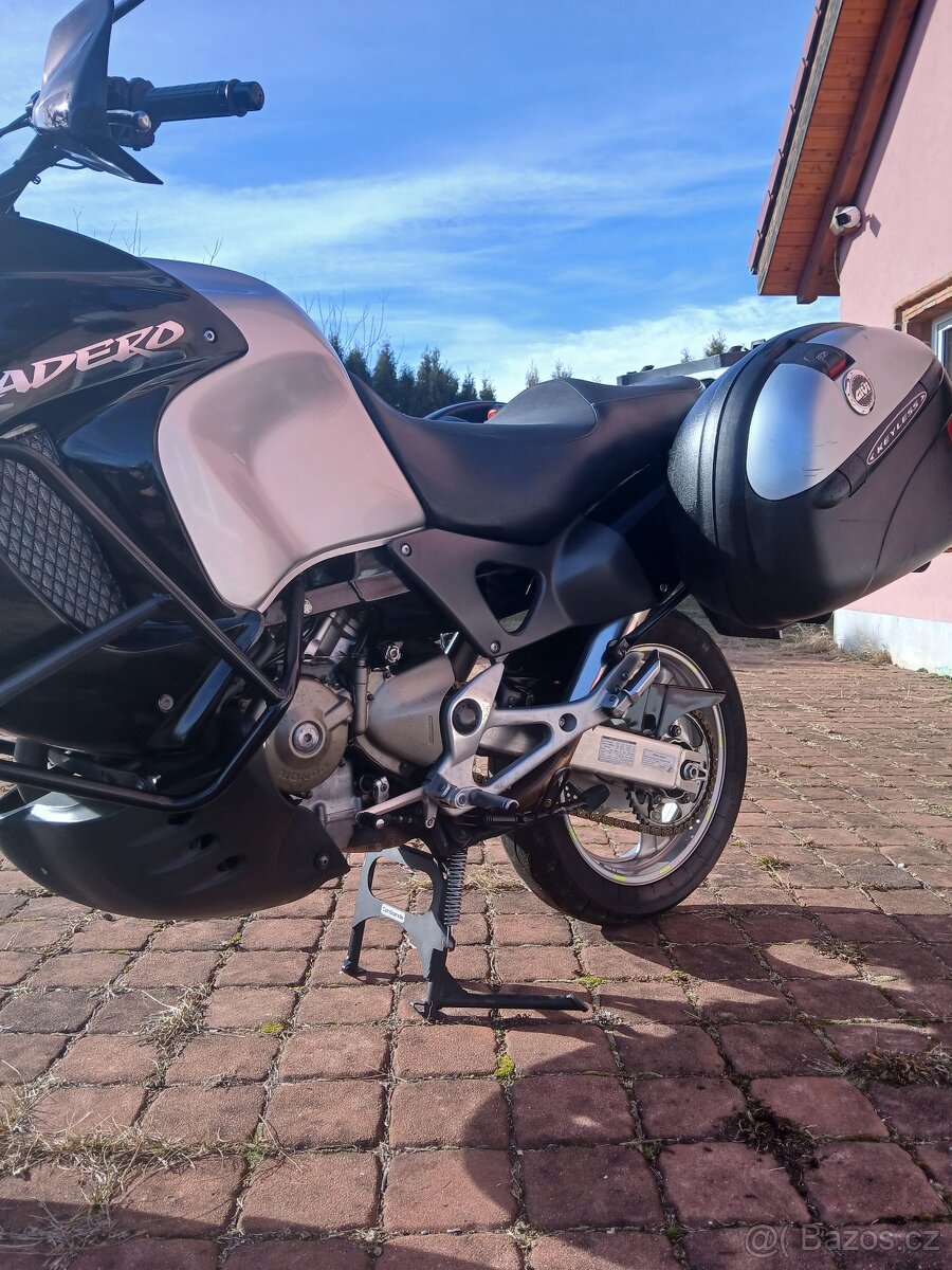 Varadero xl1000 - 7