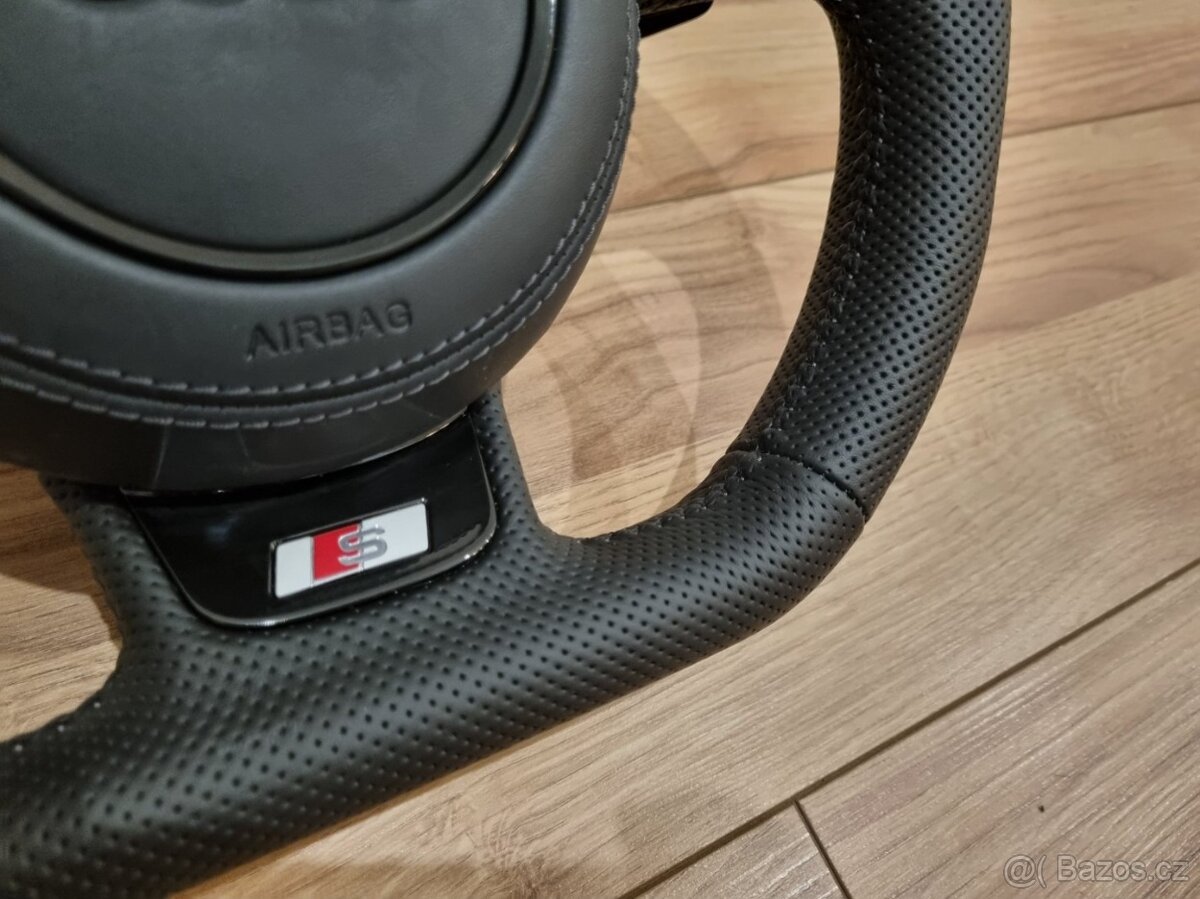 AUDI RS PERFOROVANY ZKOSENY VOLANT - 7