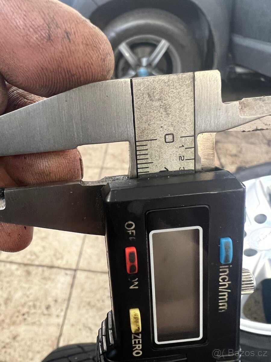 Zimní kola Ford 5x108 et50 205/55/16 - 7