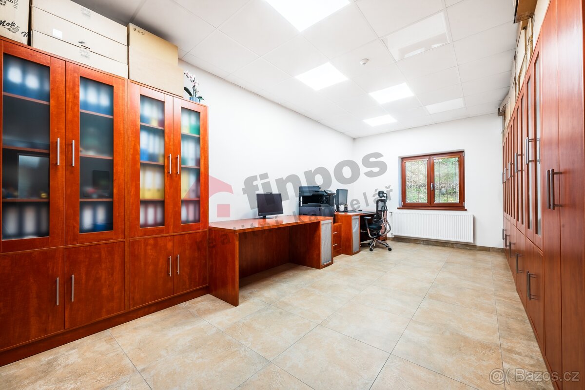 Prodej komerčního prostoru v Bruntále - 7
