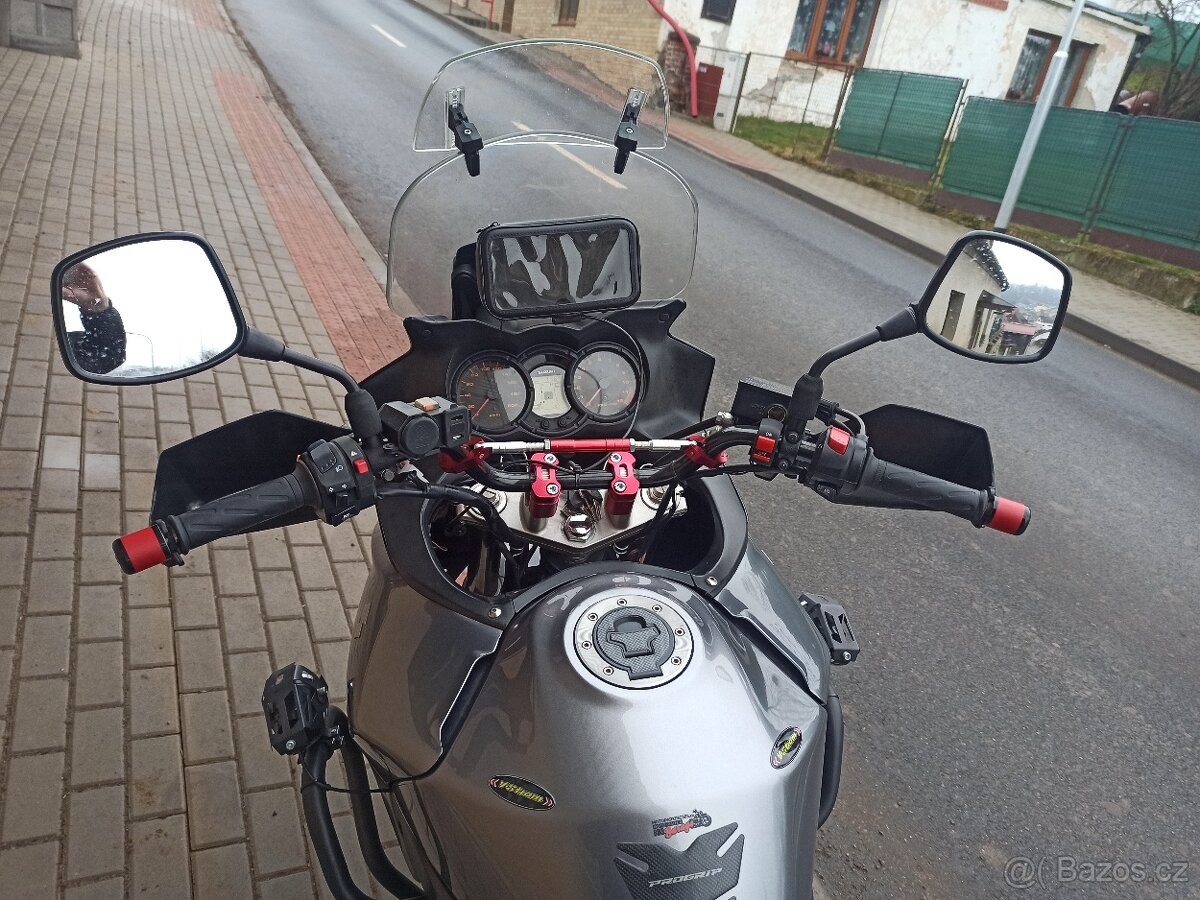 Suzuki DL 650 V-Strom - 7