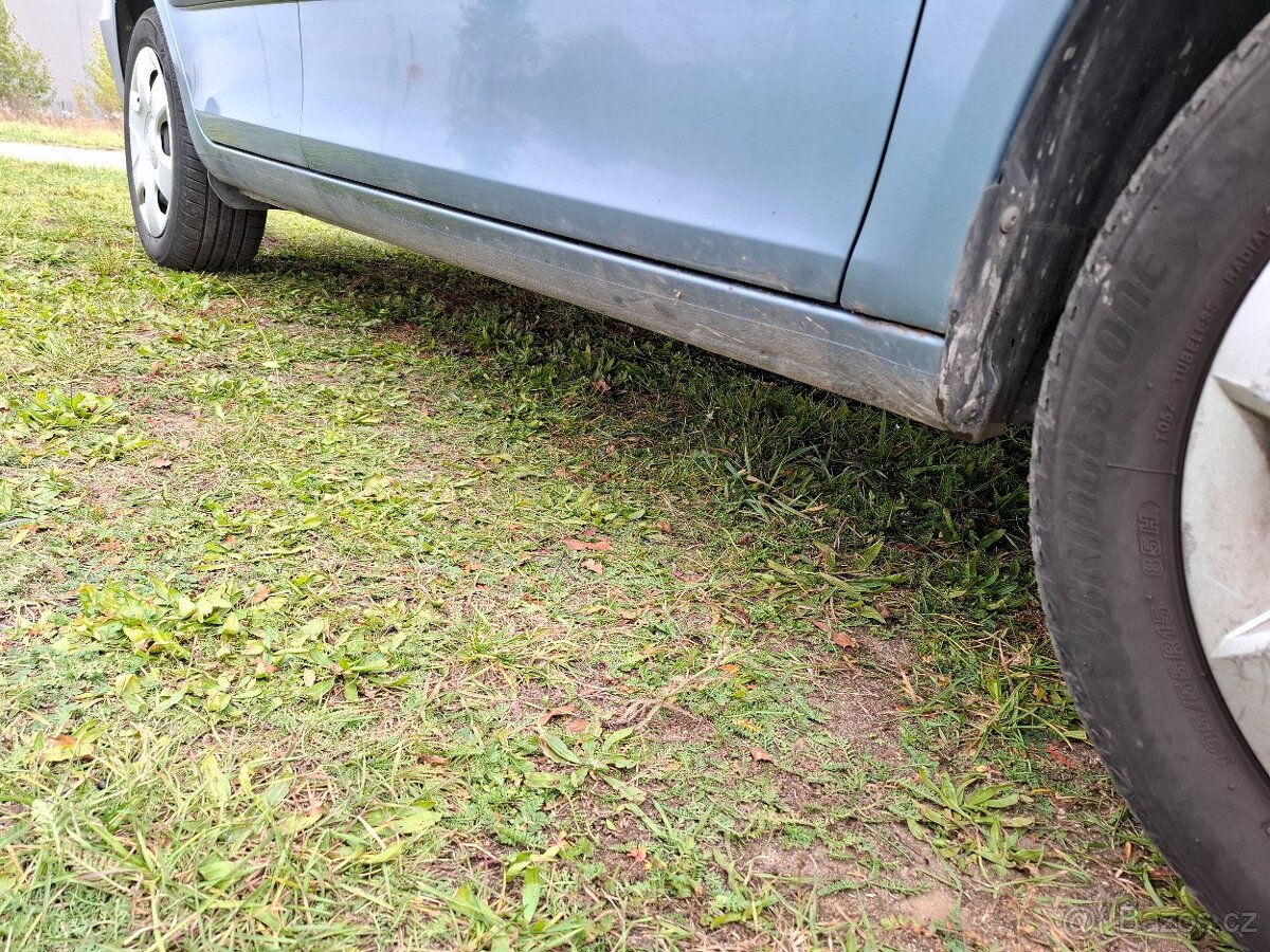 Škoda Fabia II 1.2 Kombi Klima Model 2009./ - 7