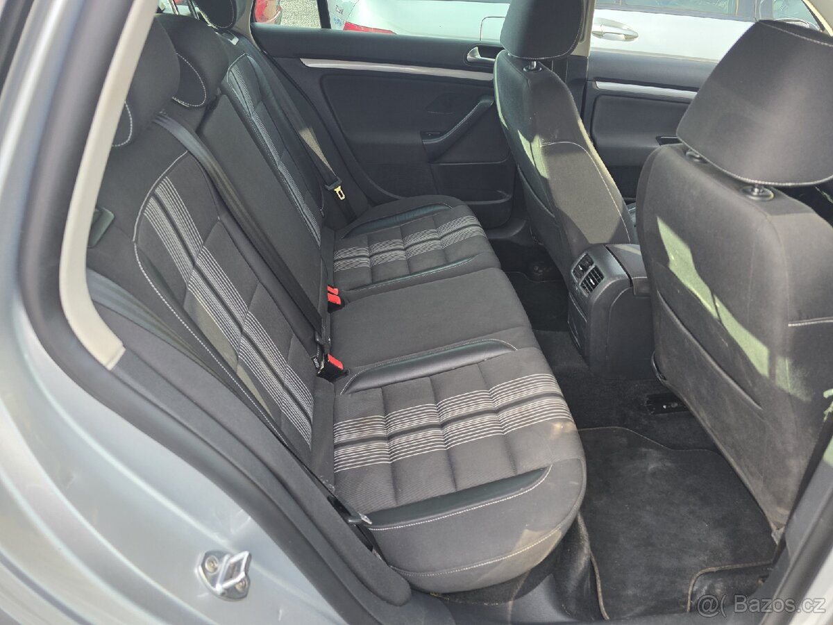 Volkswagen Golf 2.0 TDI - 7