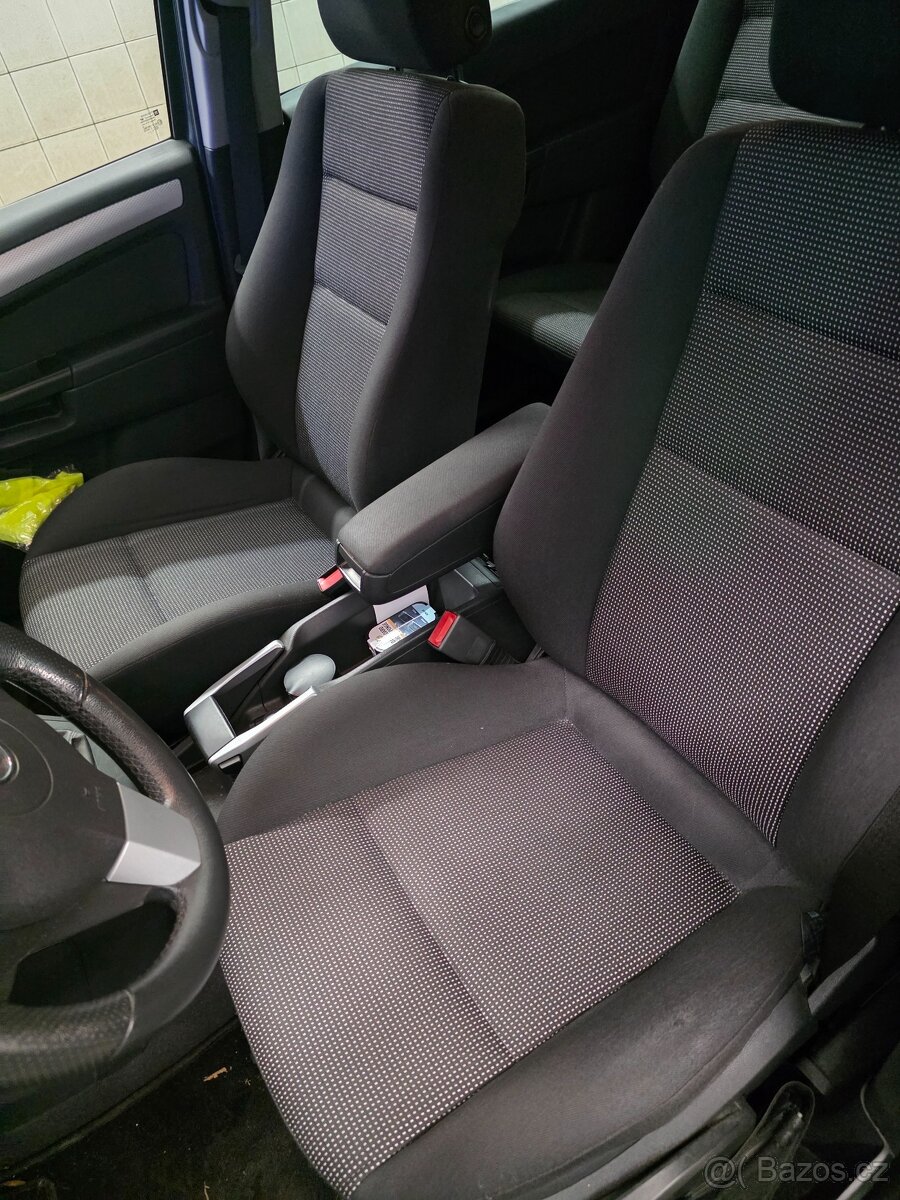 Opel Zafira B OPC LINE - 7