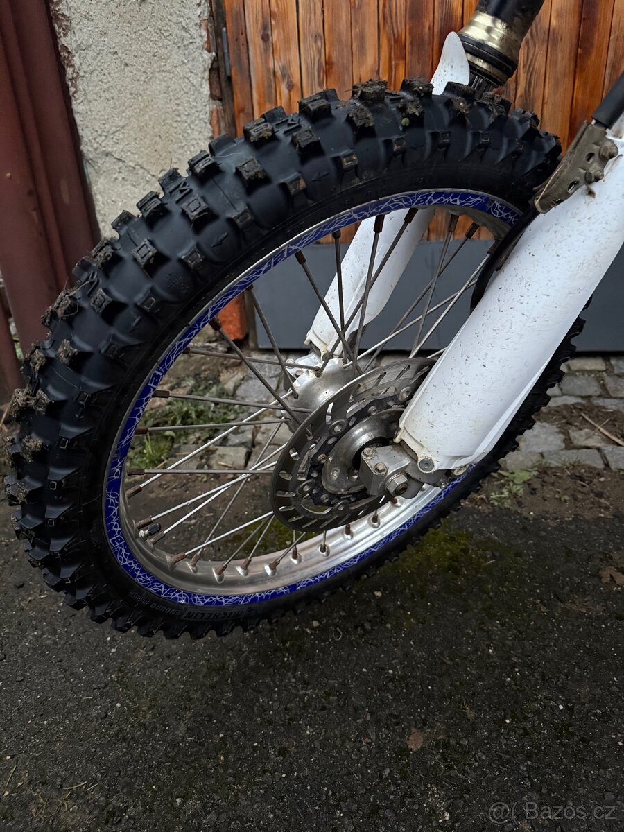 Yamaha Yzf 450 🔵 - 7