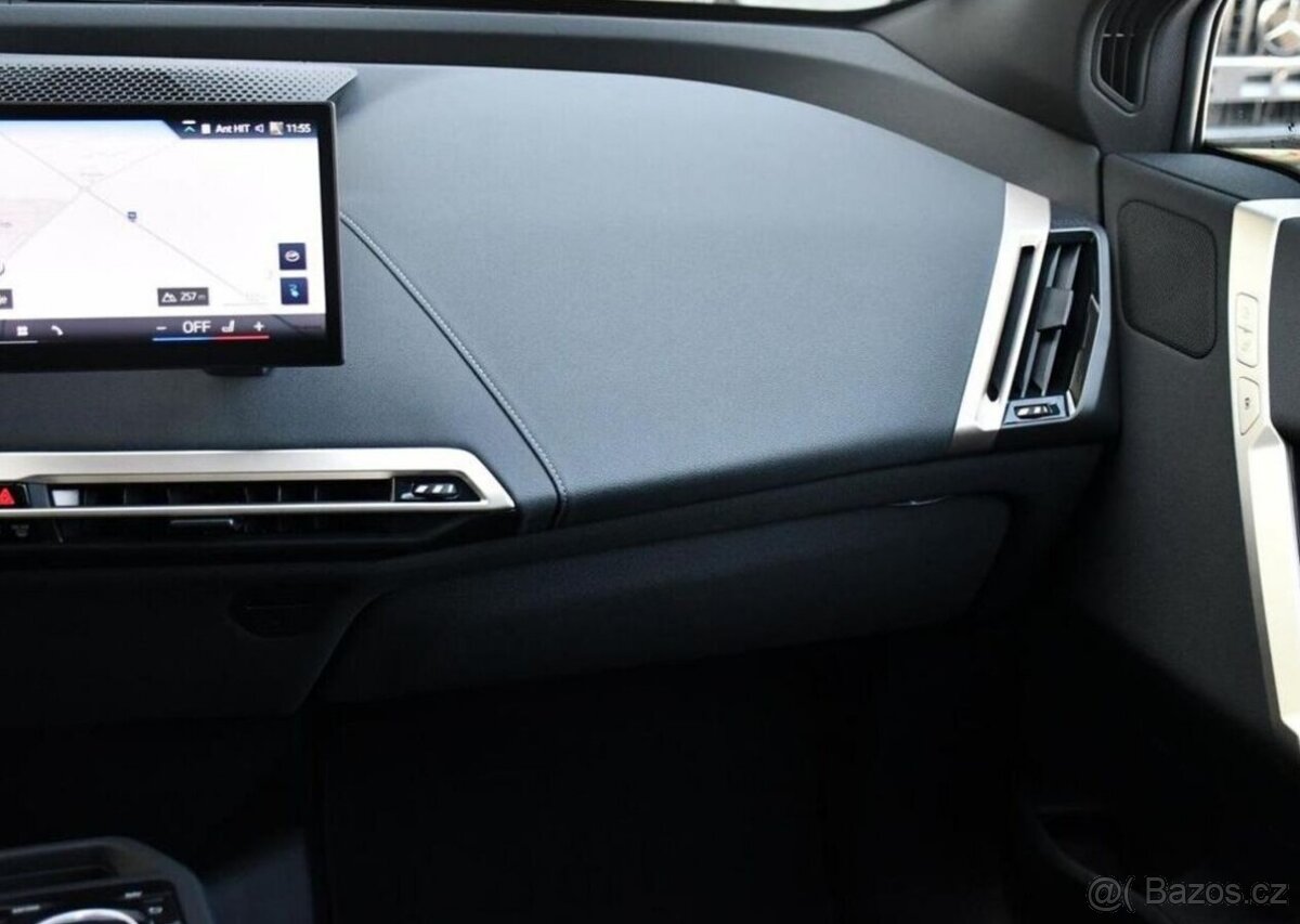 BMW iX xDrive40 1M 3L-ZÁRUKA - 7