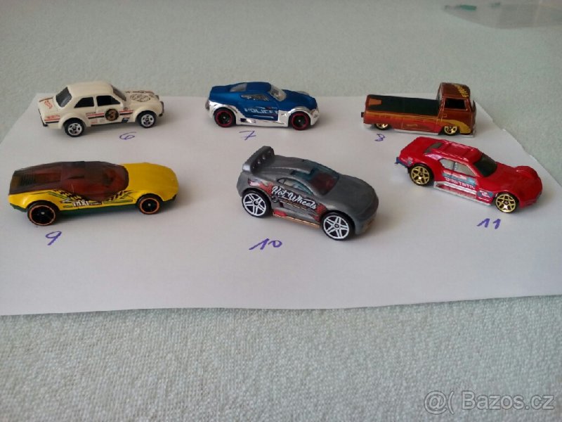 Autodráha.Hot Wheels.Svítící meč.Formule.
- 7