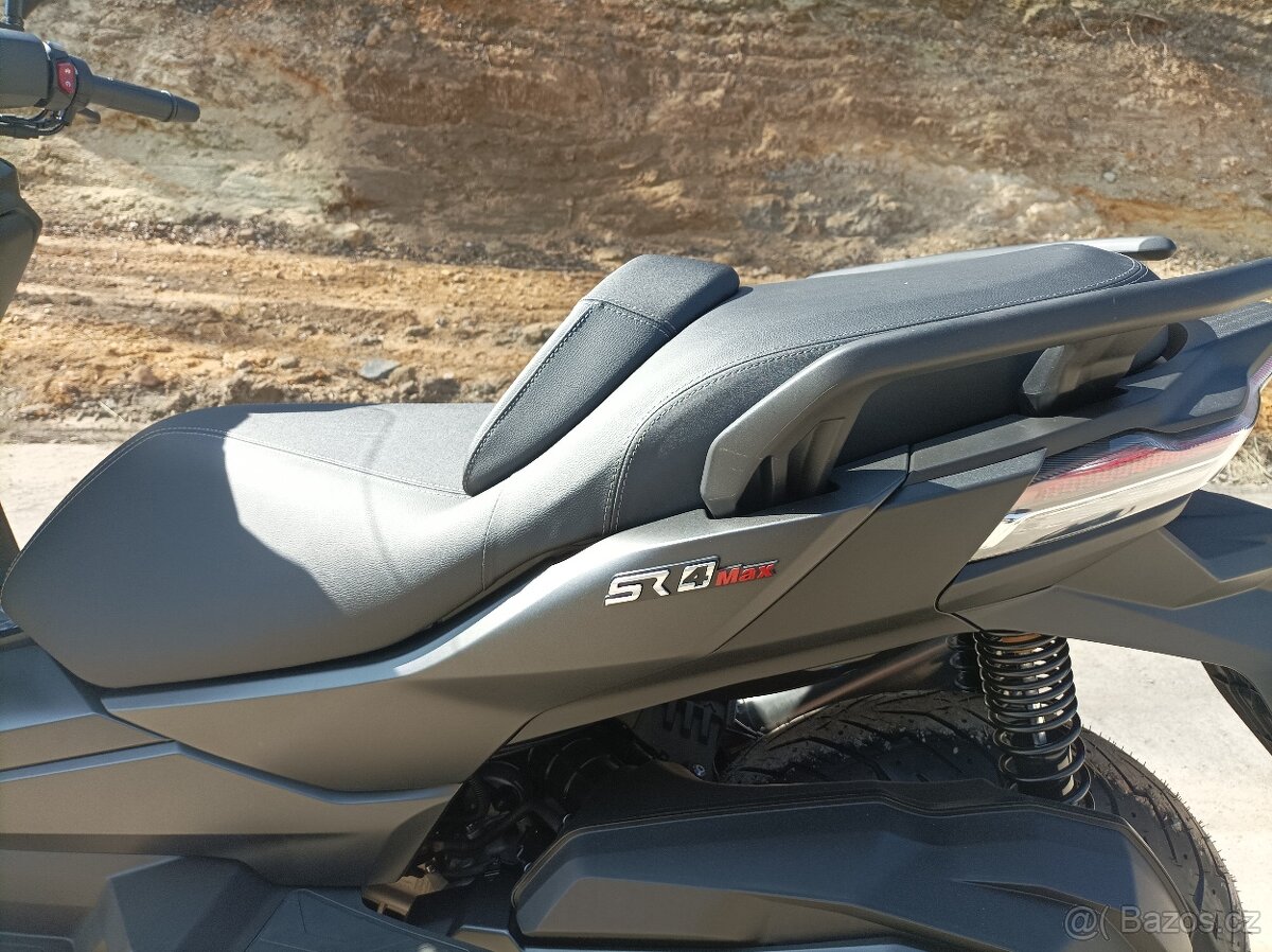 Skútr Voge SR4 350i Max Lux - 7