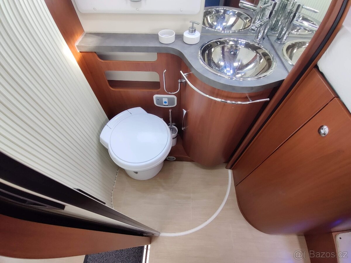 Obytné auto alkovna Mobilvetta Kea M76 - 7