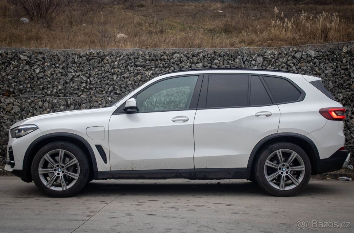 BMW X5 xDrive 45e 210kW AT/8 2020 - 7
