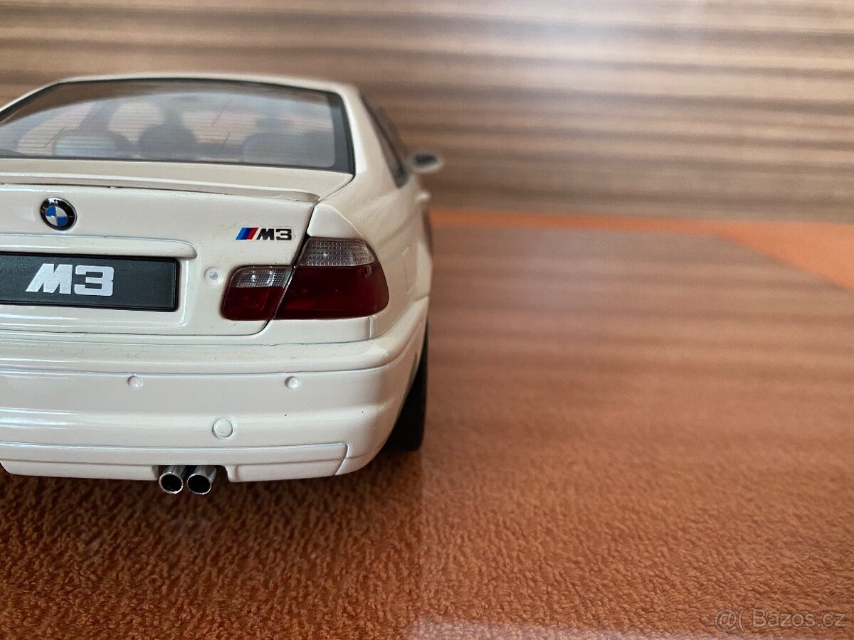 BMW M3 e46 AUTOart 1:18 - 7