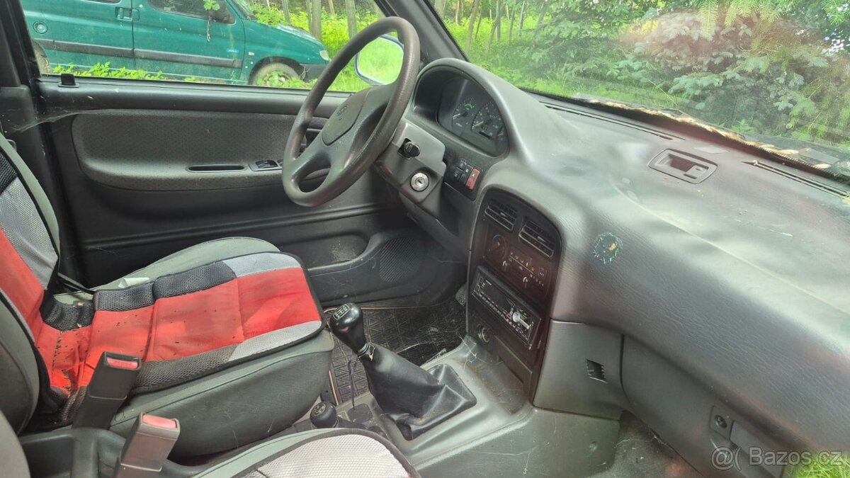 Prodam 2x Kia Sportage - 7