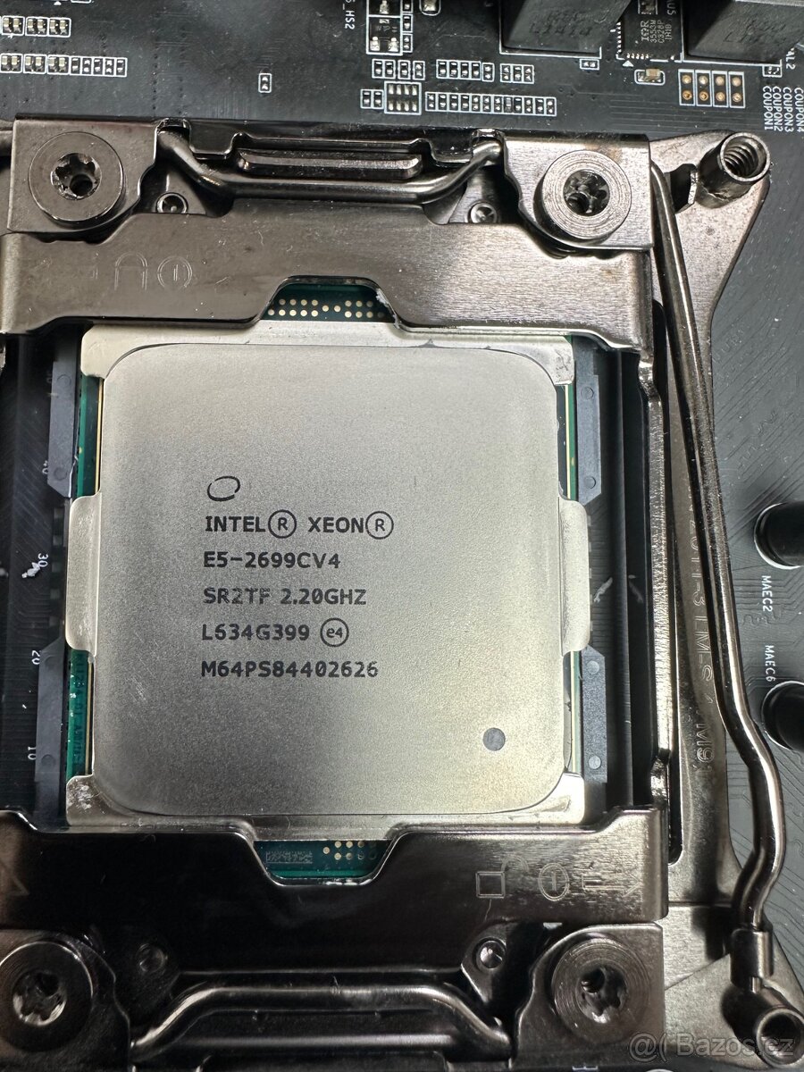 Gigabyte GA-X99-UD5 WIFI + XEON E5 2699 V4,64GB DDR4 - 7