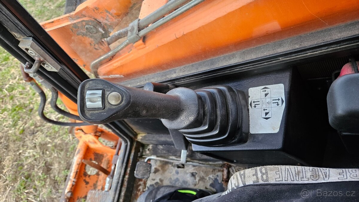 Locust 752 yanmar WAY INDUSTRY KRUPINA 2500H - 7