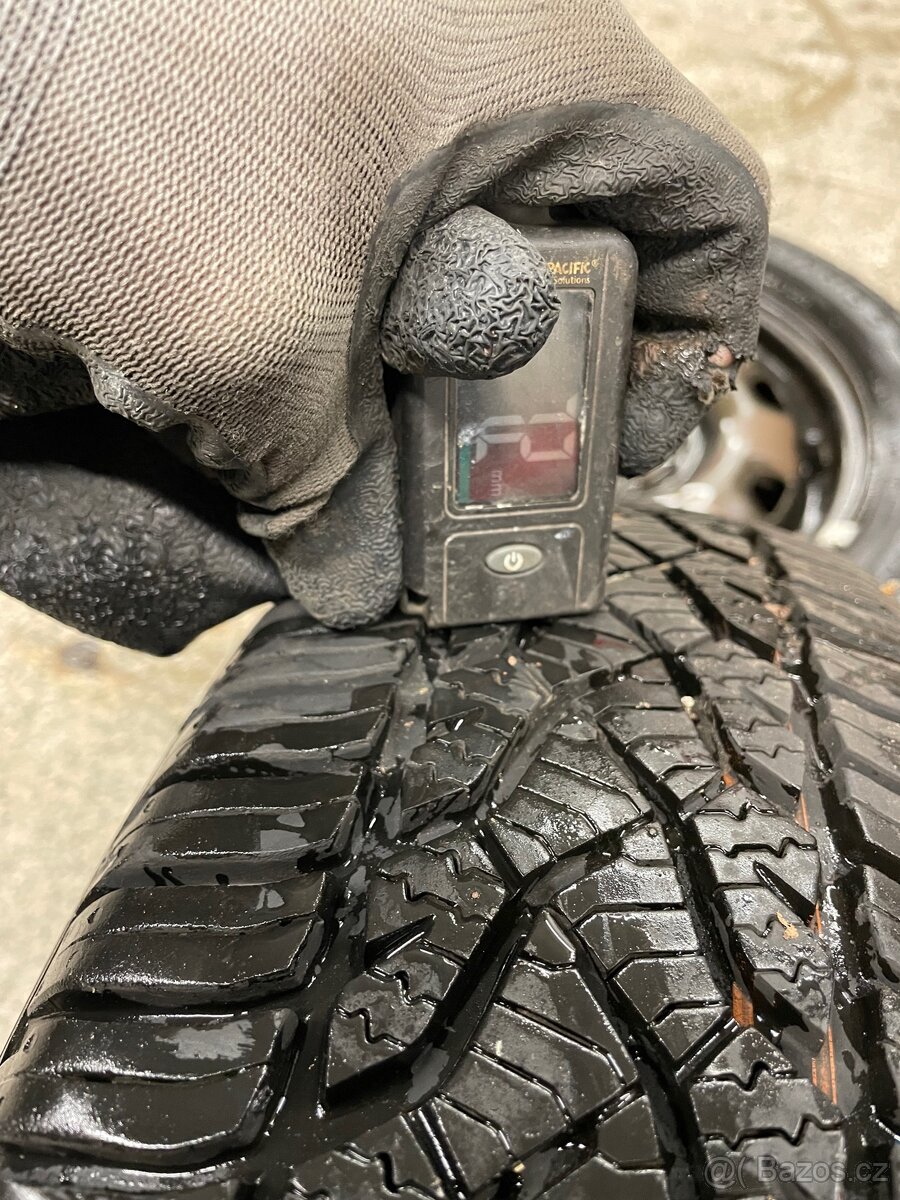 Sada Plechových disků Hyundai Getz R14 s celoročními pneu - 7