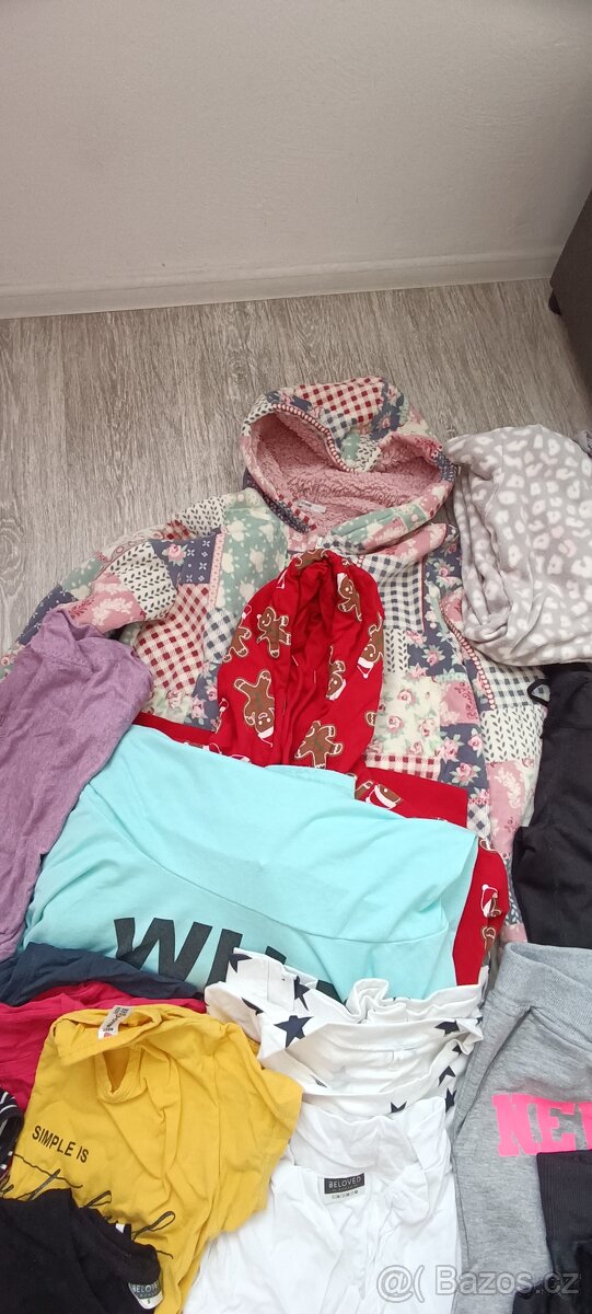 Balík dámského oblečení XS/S - 7