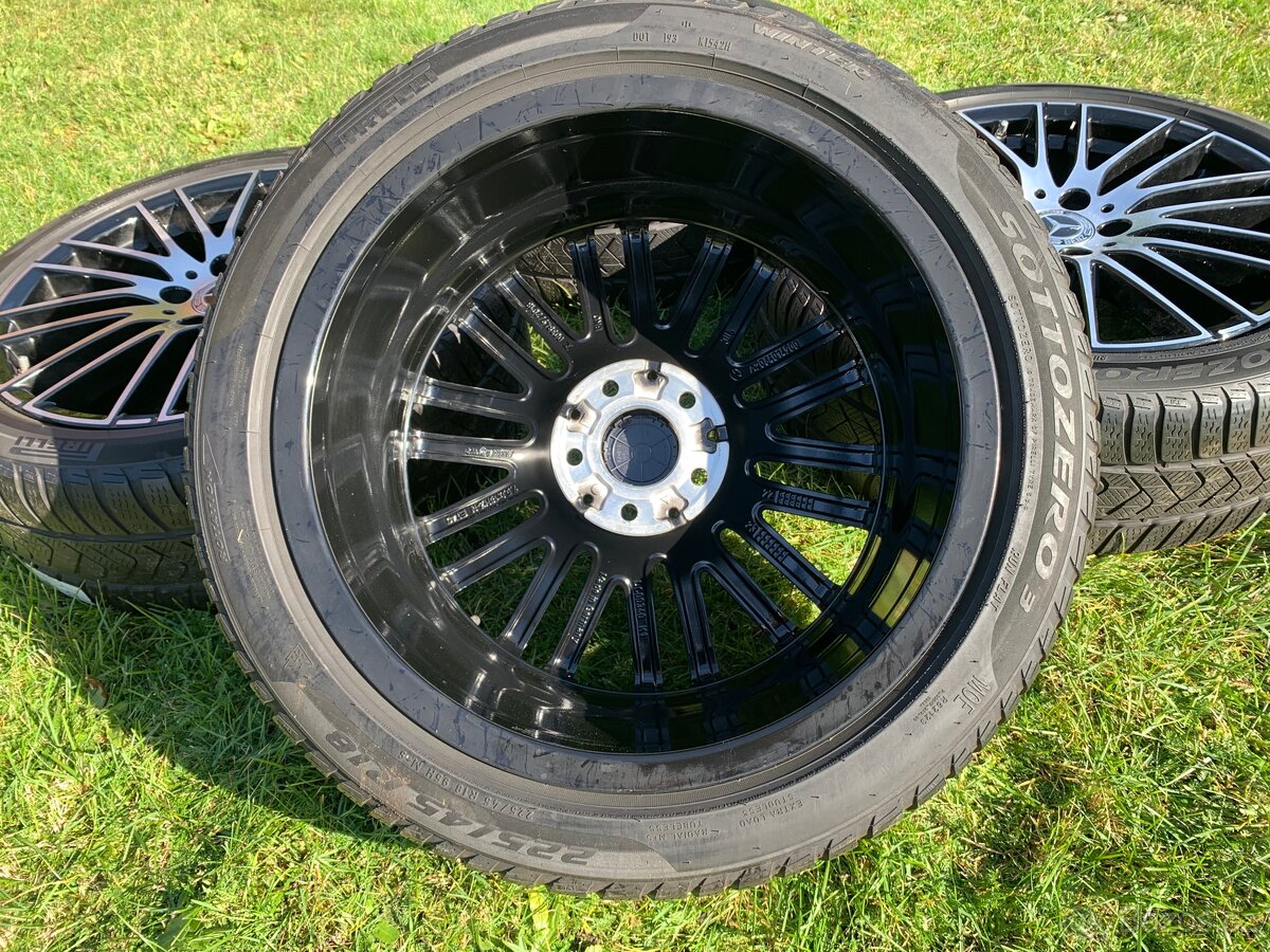 MERCEDES C-CLASS W206 + zimní pneu 225/45/18 - 7