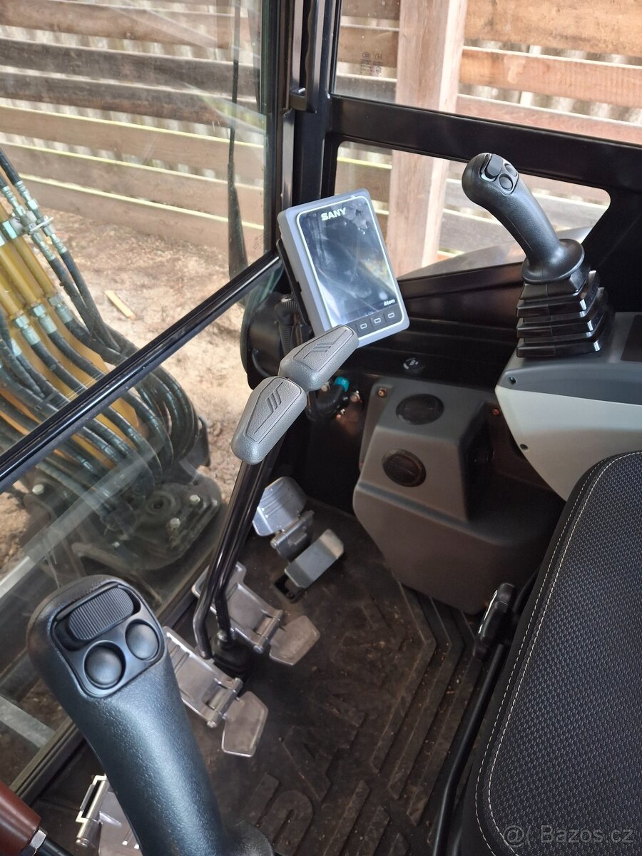 Minibagr SANY 26, pásové minirypadlo 2,8 tuny + powertilt. - 7