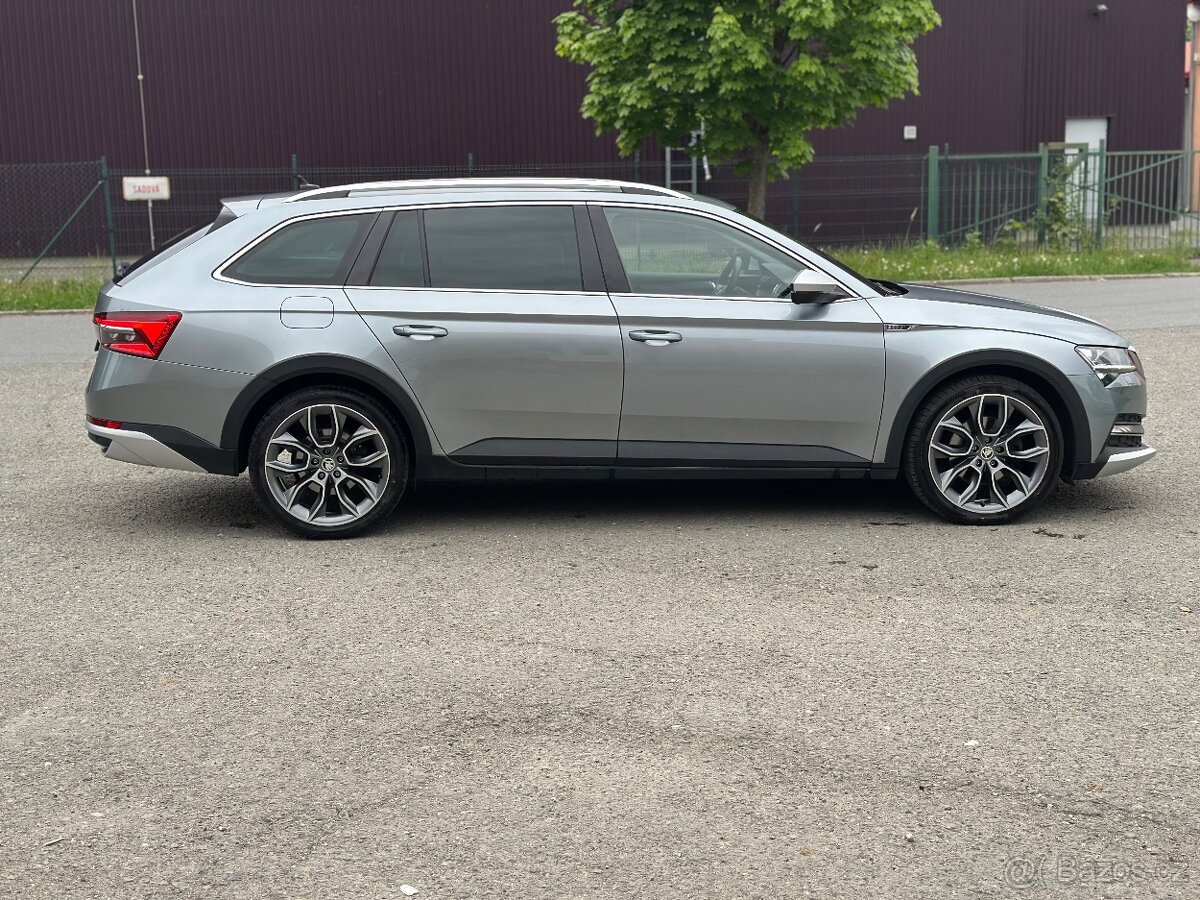 Superb Scout 3 Combi 2.0 TDI 140kw 4x4 DSG - 7