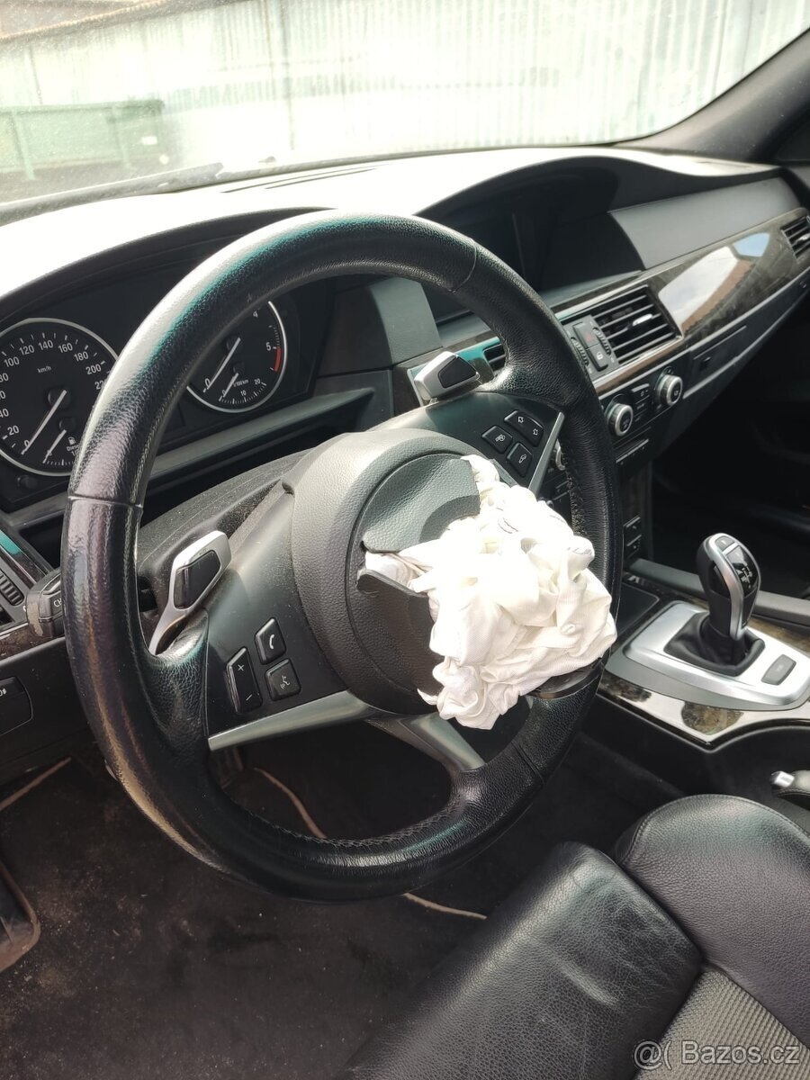 BMW e61 530d lci 173kW - náhradní díly - 7