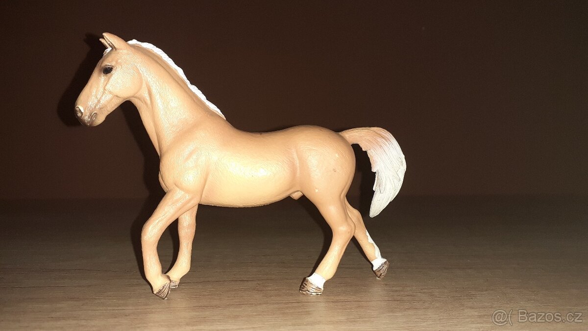 SCHLEICH Koně SBĚRATELSKĒ FIGURKY 20 - 7