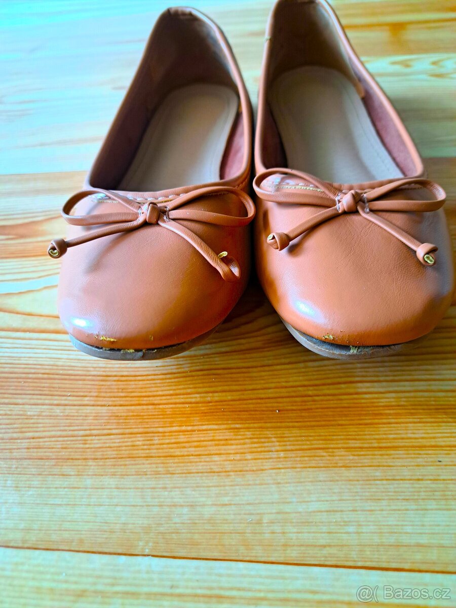 Baleríny, vel. 39 - 7