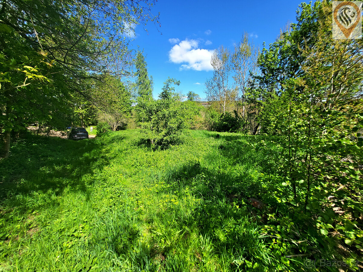 Prodej pozemku 337 m2 s možností výstavby ve Starém Rokytník - 7
