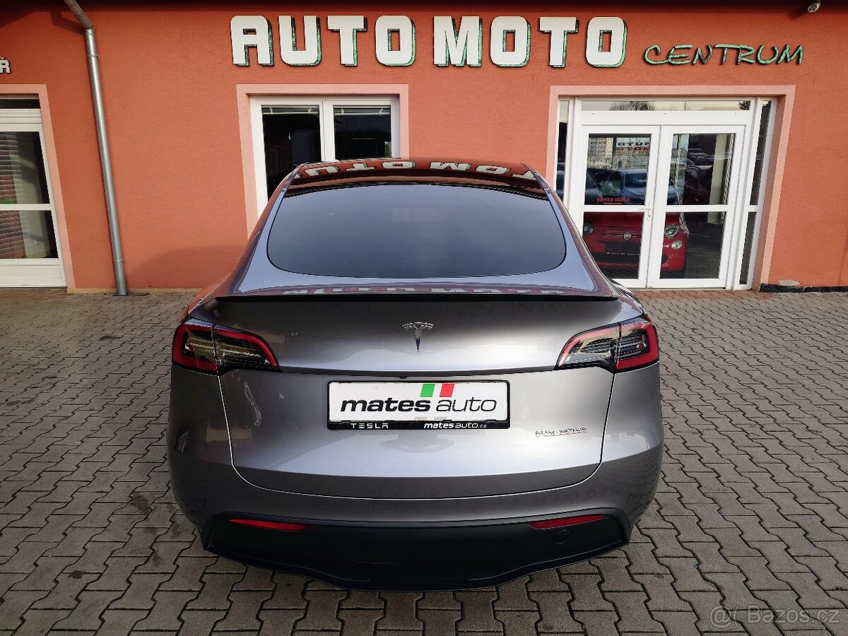 Tesla Model Y 2023 Performance - Berlín 393kW - 7