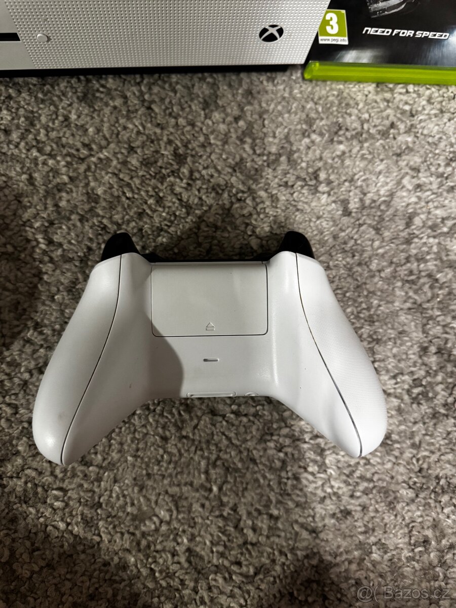 Xbox one s + příslušenství - 7
