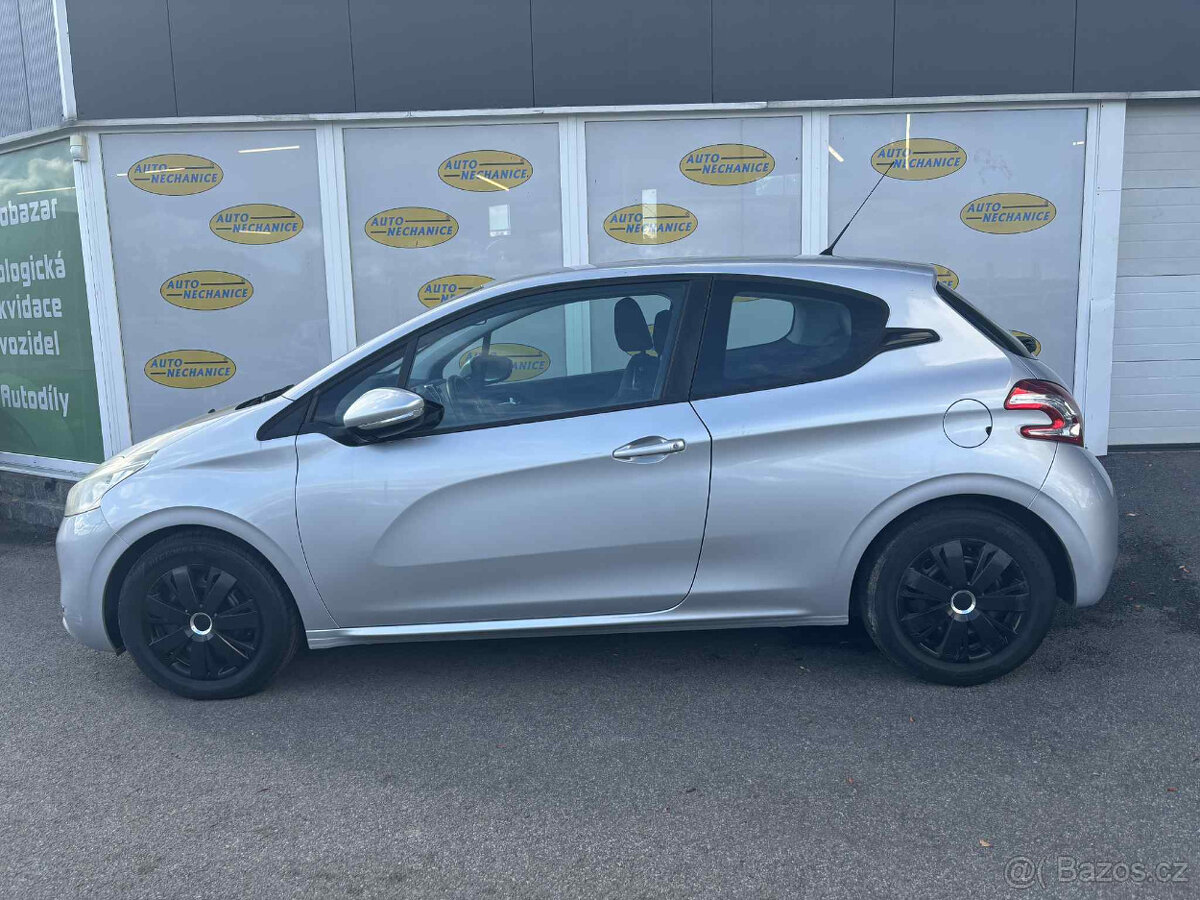 Prodám Peugeot 208 1.2 PureTech - 7