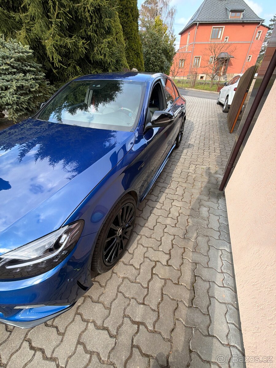 Mercedes Benz C43 AMG - 7