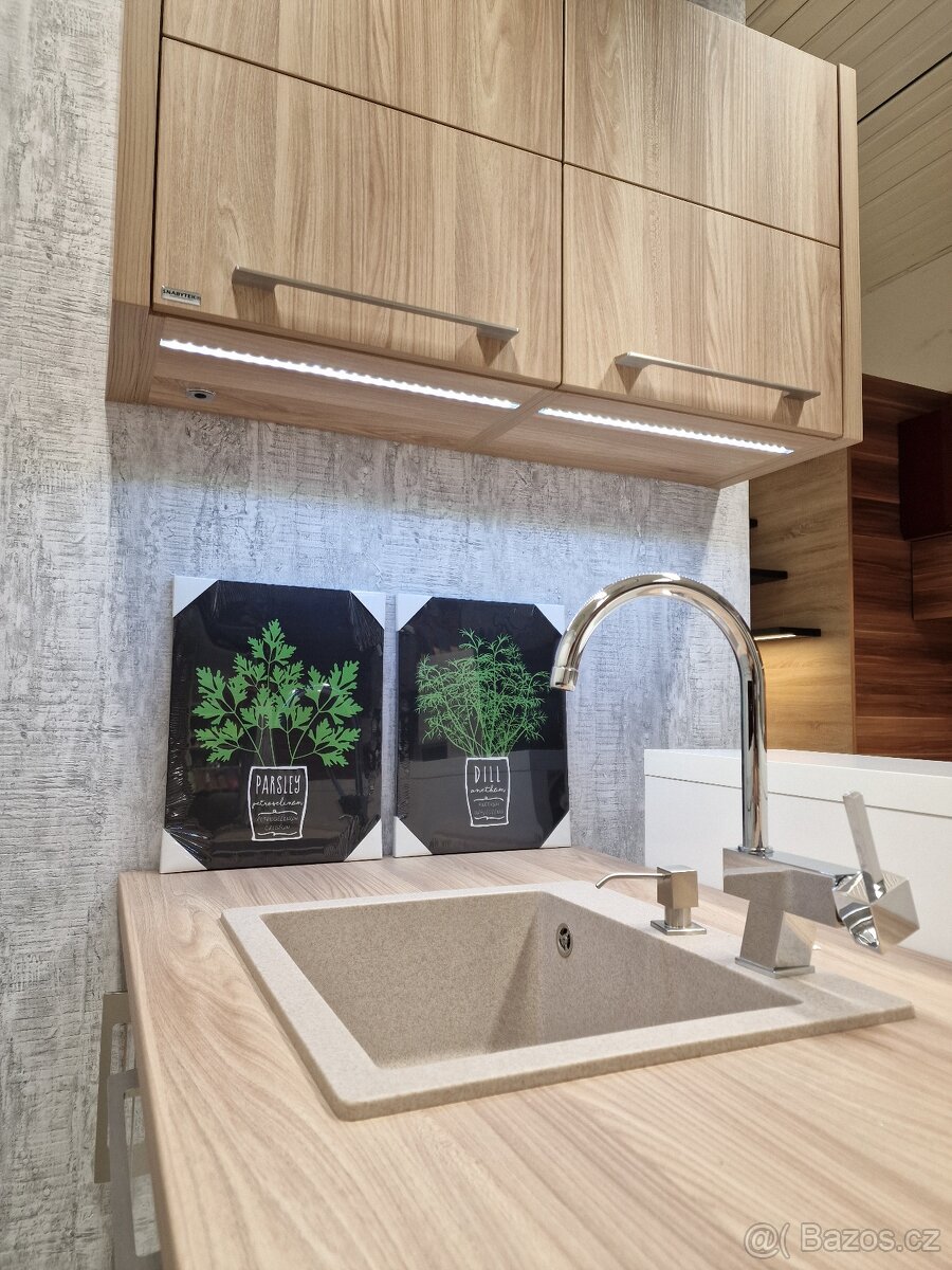 Nová kuchyňská linka vč. spotřebičů za 50% ceny. - 7