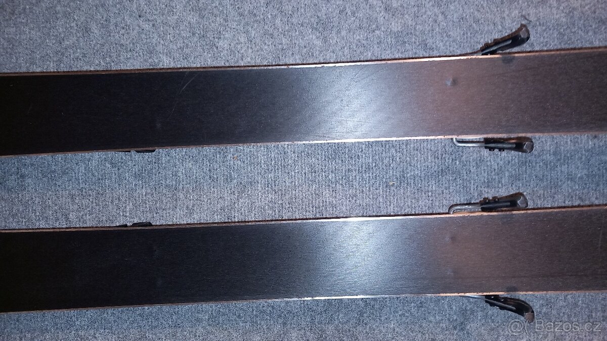 Dámské lyže Volkl Chica 140 cm - 7