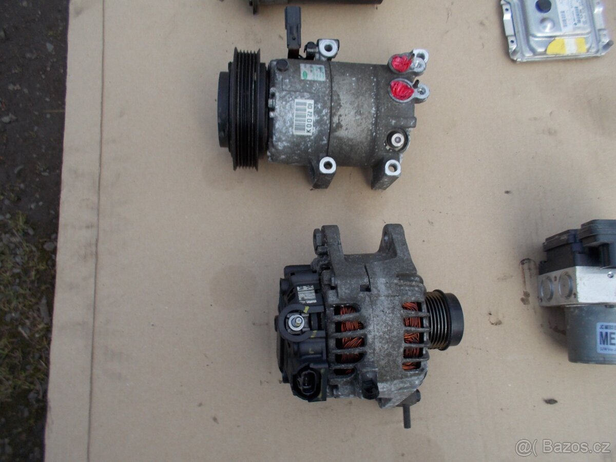 Díly 3. Hyundai ix20 - 7