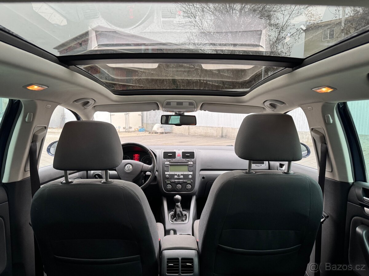 Volkwagen Golf Panorama - 7