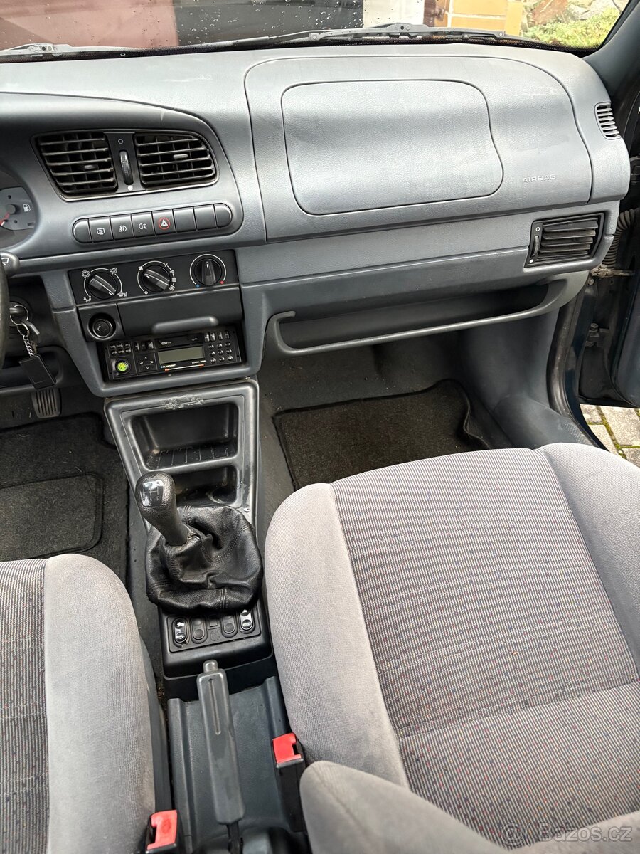 Škoda Felicie 1.6 GLX 1996 - veterán - 7