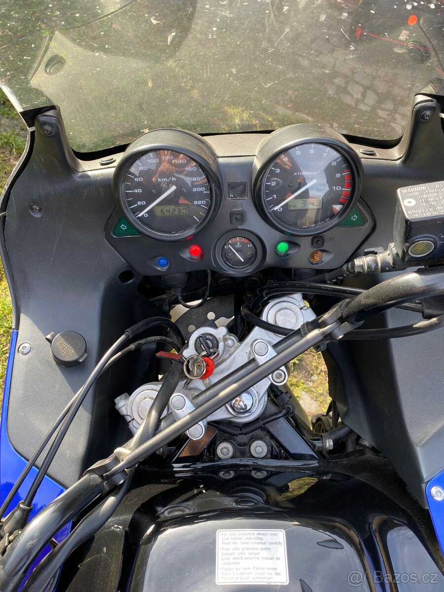 Honda XL 1000 Varadero - 7