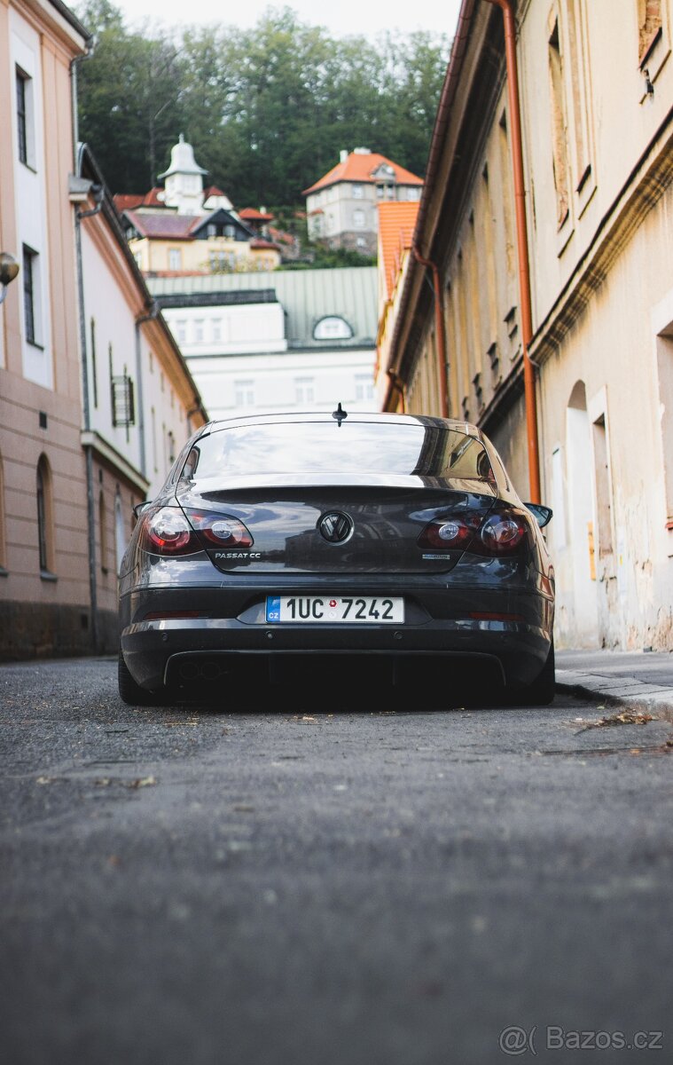 Prodám VW Passat CC 2.0 tdi R-Line - 7