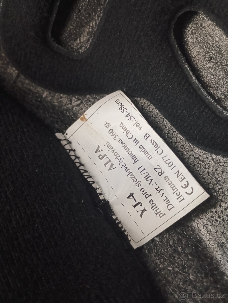 Lyžařská přilba - 7