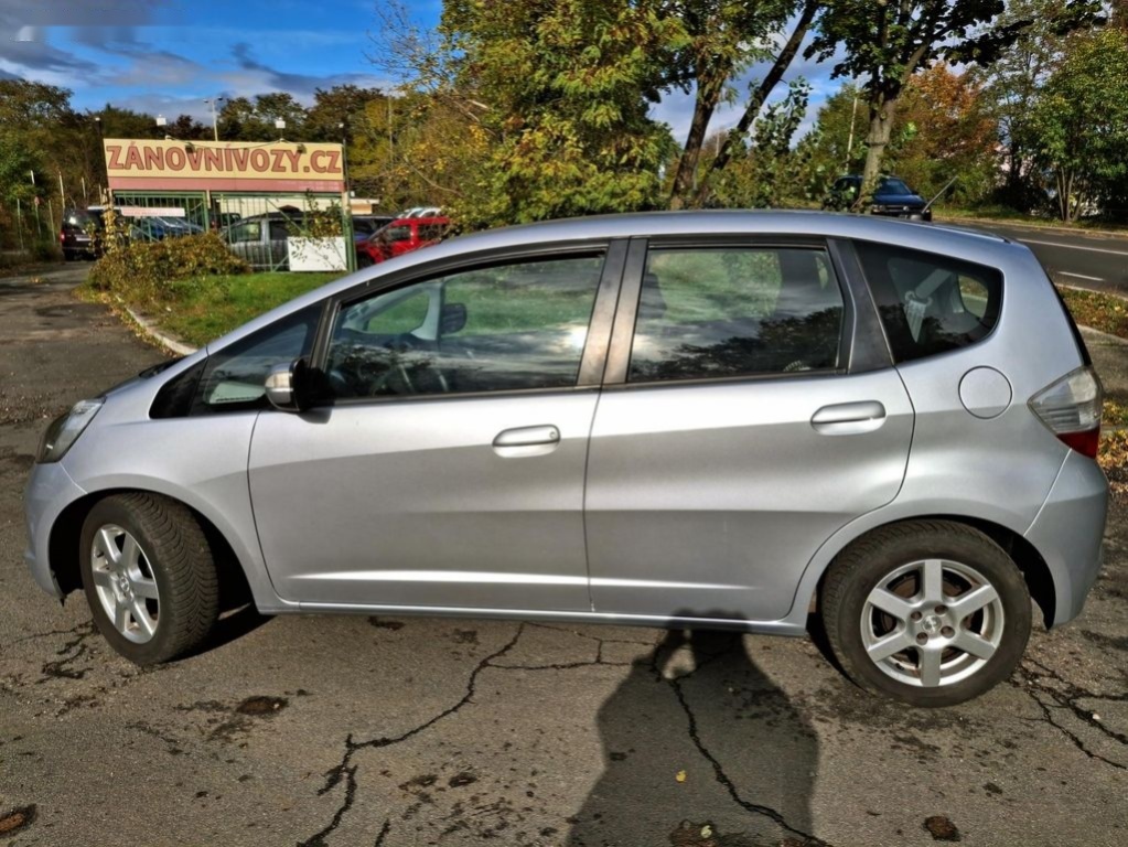 Honda Jazz,1.2 benzin Elegance 1. majitel - 7