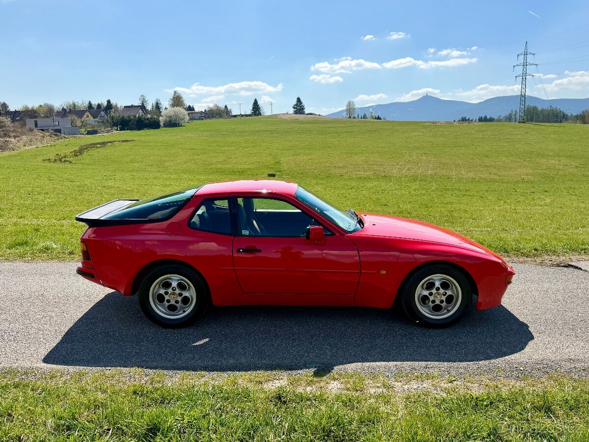 Porsche 944 - 7