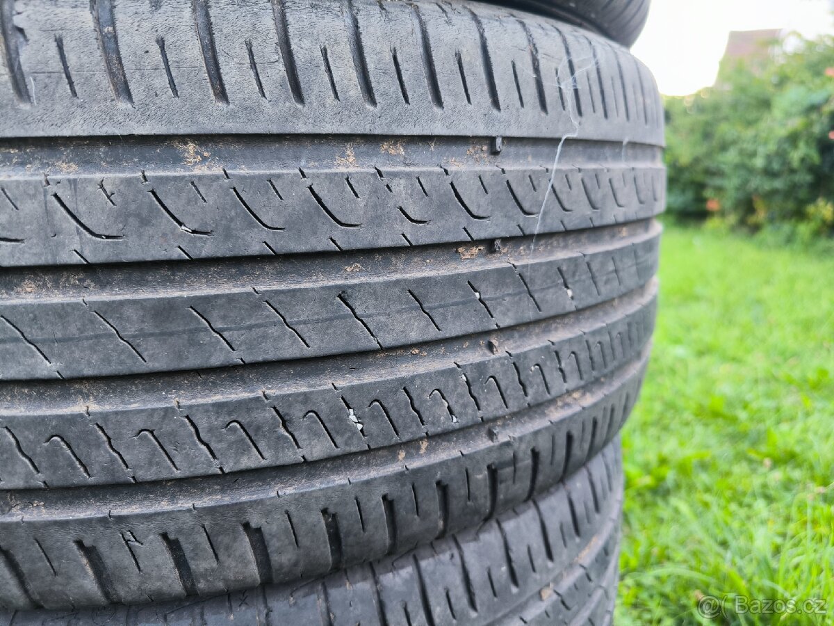 225/50/17 Barum Bravuris 5 - 3ks - 7