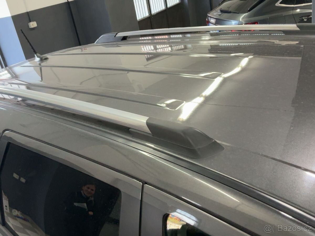 Fiat Freemont 2,0 MTJ Cross 4x4 - 7